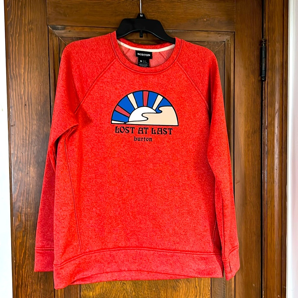 Burton EUC women’s sz med. Lost At Last ☀️